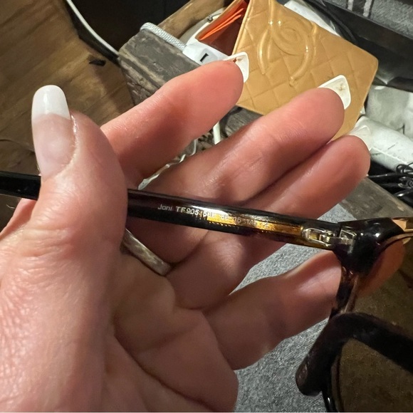 Tom Ford Joni Brown Sunglasses - Picture 9 of 10